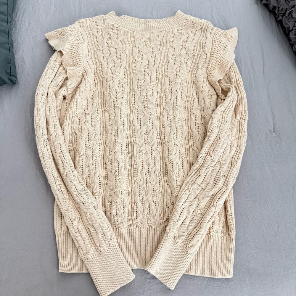 Women's Cream Cable Knit Sweater